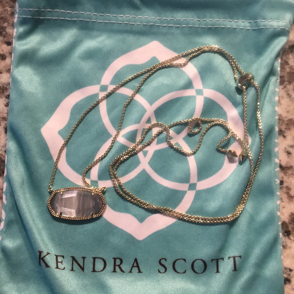 Kendra Scott: extendable necklace